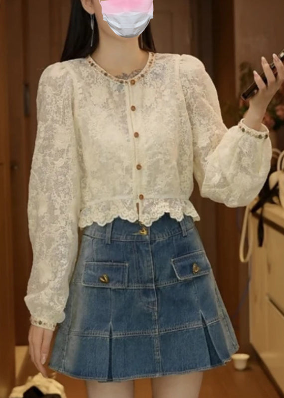 Classic Vintage & Enduringly Stylish Blouse