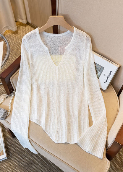 Beautifully Finished Top in a Timeless Design
