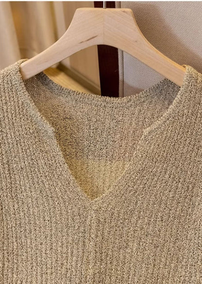 Sophisticated Top with a Clean Classic Look
