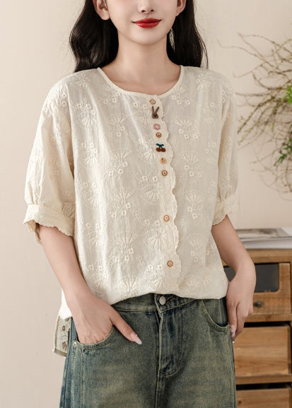 Effortlessly Elegant Shirt with a Timeless Design