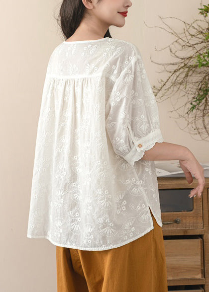 Effortlessly Elegant Shirt with a Timeless Design