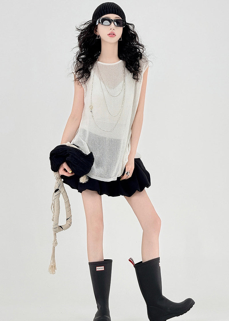 Beautifully Finished Top in a Timeless Design