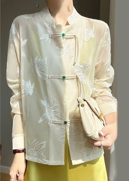A Vintage Style Shirt with Delicate Timeless Details