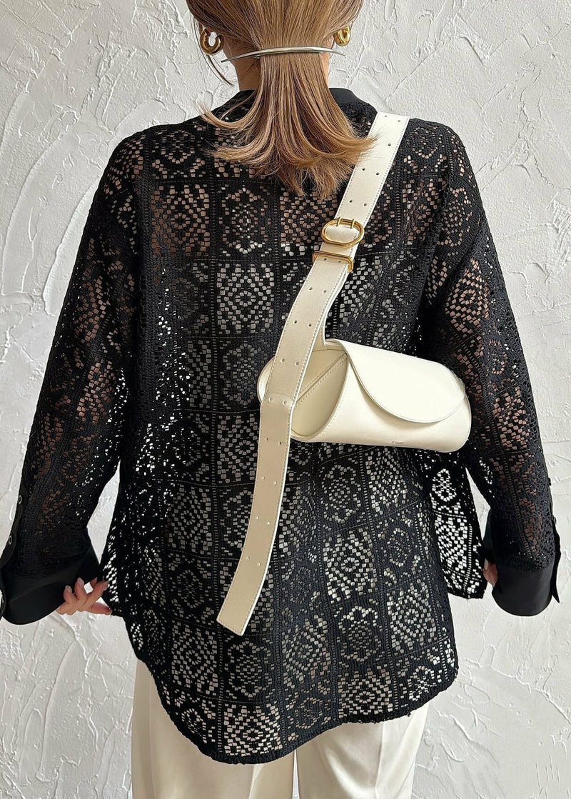 Beautifully Finished Top in a Timeless Design