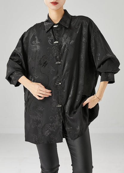 Beautifully Finished Blouse in a Timeless Design
