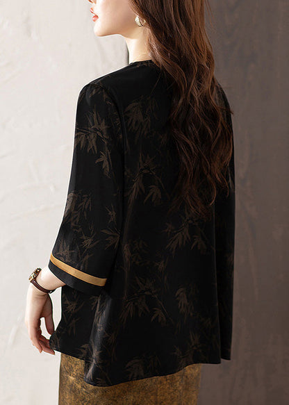 Well Tailored Shirt with a Graceful Silhouette