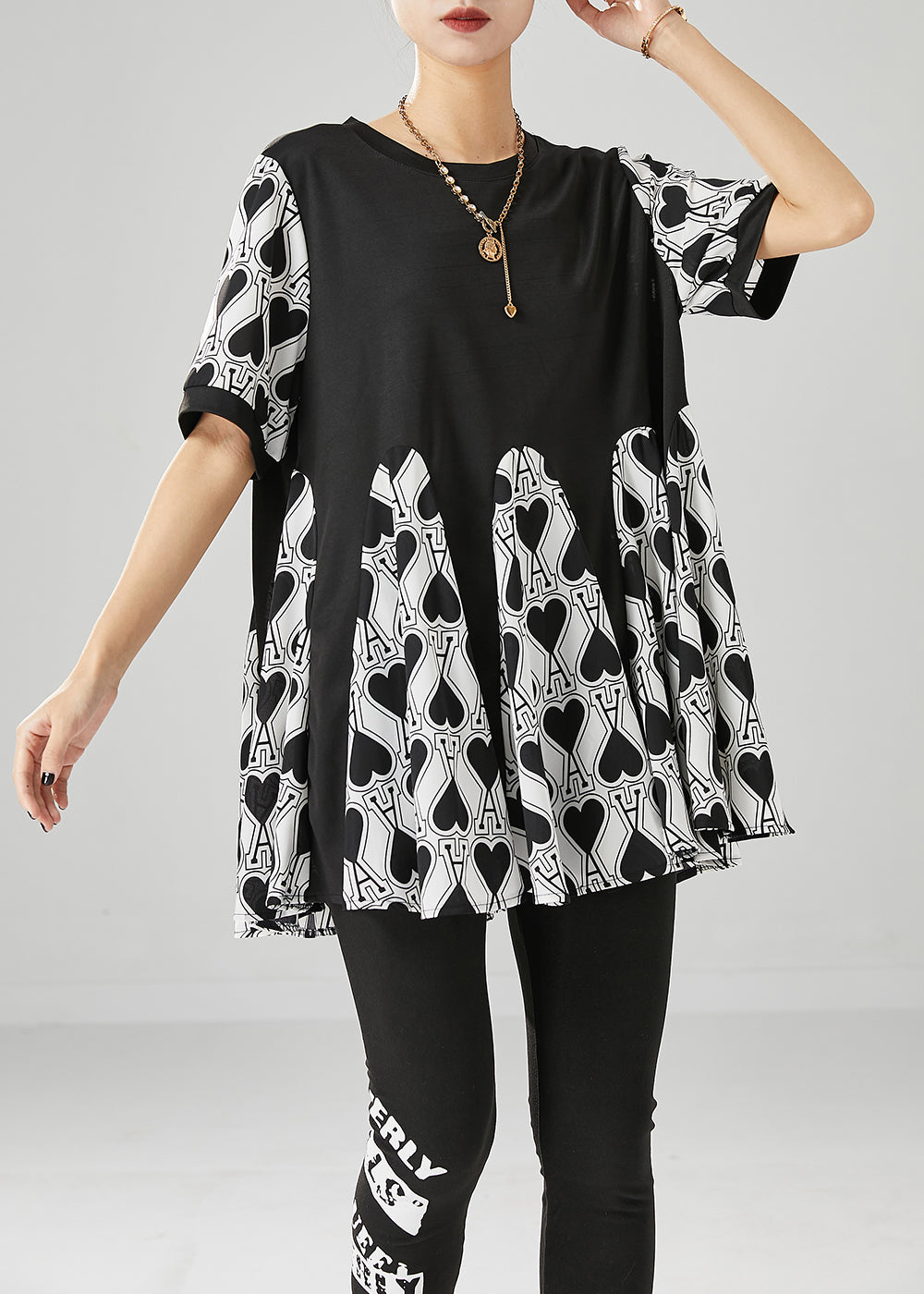 Classic Vintage Shirt with a Flattering Fit
