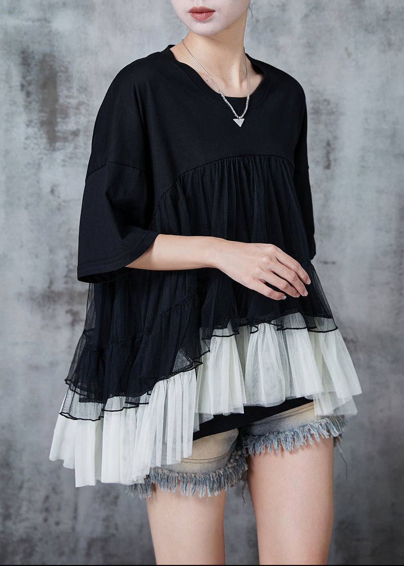 Effortlessly Elegant Garment with a Timeless Design