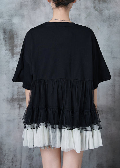 Effortlessly Elegant Garment with a Timeless Design