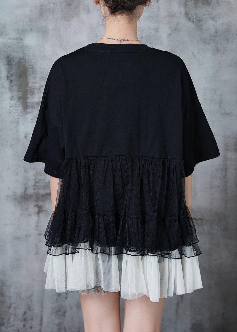 Effortlessly Elegant Garment with a Timeless Design