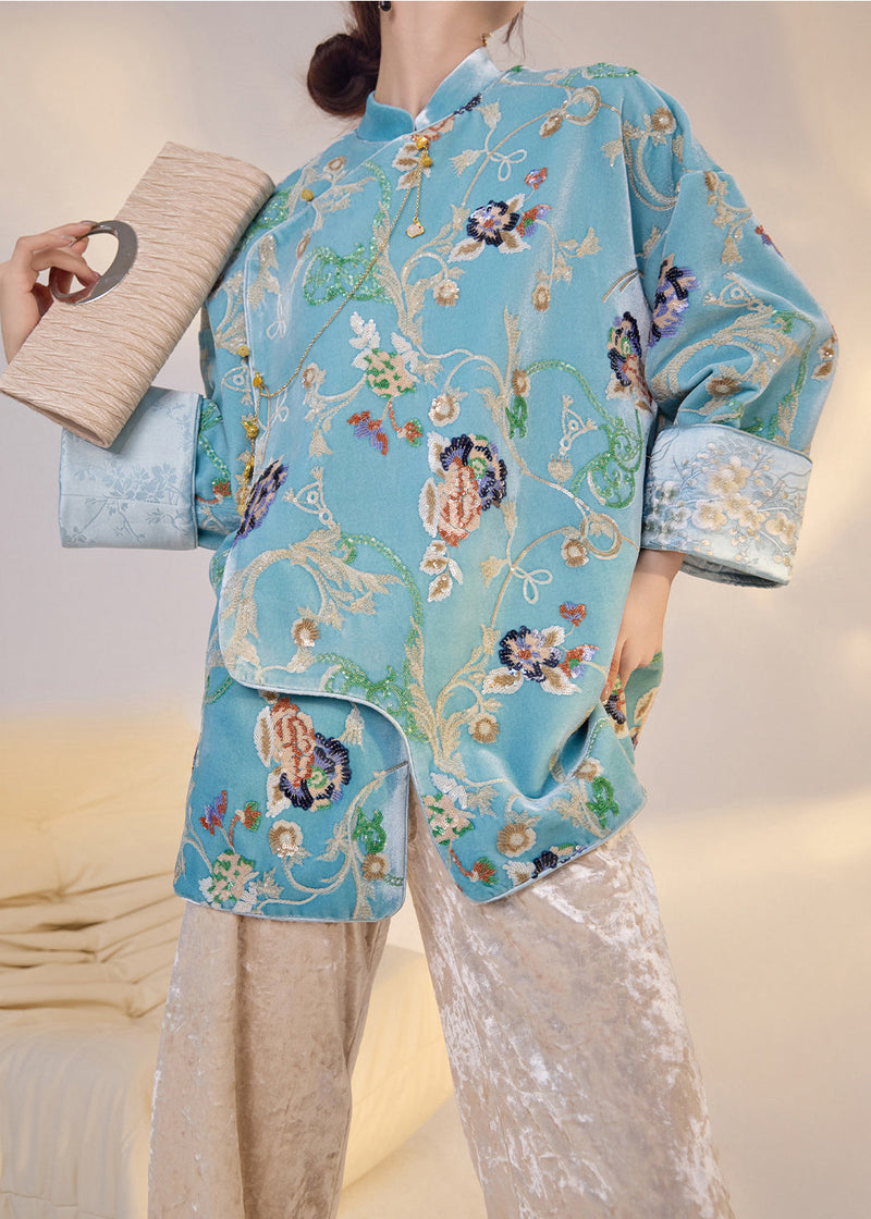 A Vintage Style Coat with Delicate Timeless Details