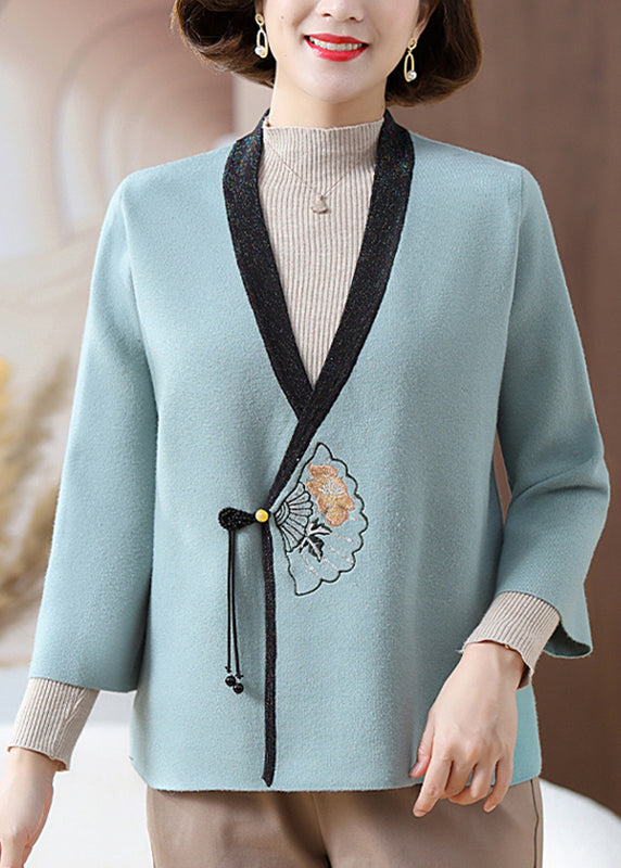 Polished Cardigan with an Effortless Classic Look