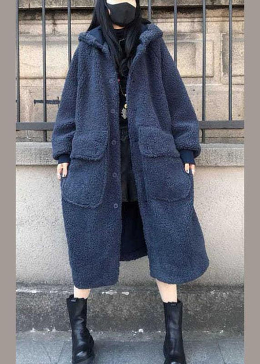Classic Vintage Coat with a Flattering Fit