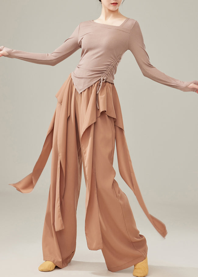 Classic Vintage Pants with a Flattering Fit