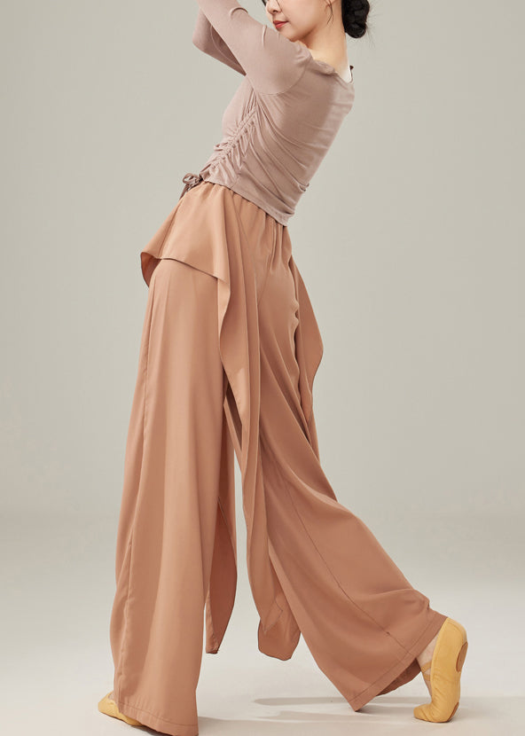Classic Vintage Pants with a Flattering Fit