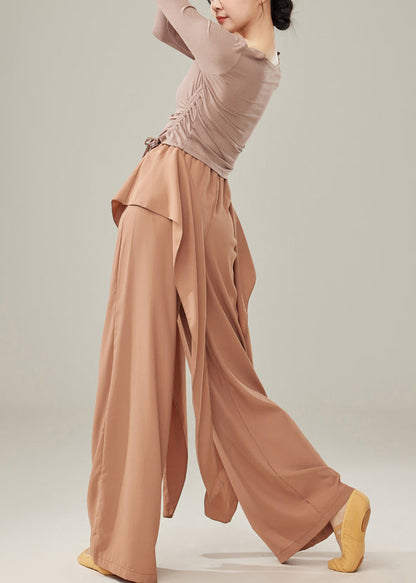 Classic Vintage Pants with a Flattering Fit