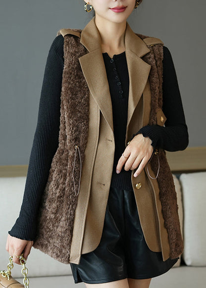 Sophisticated Coat with a Clean Classic Look