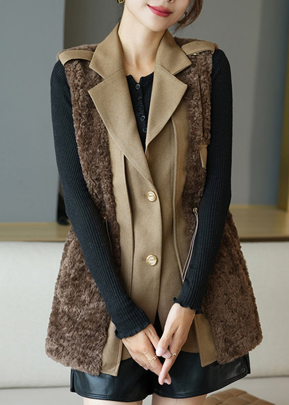Sophisticated Coat with a Clean Classic Look