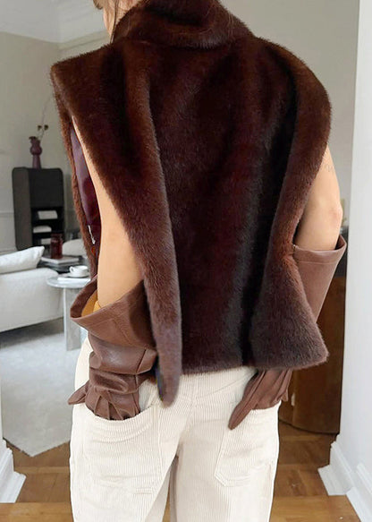 Classic Vintage Coat with a Flattering Fit