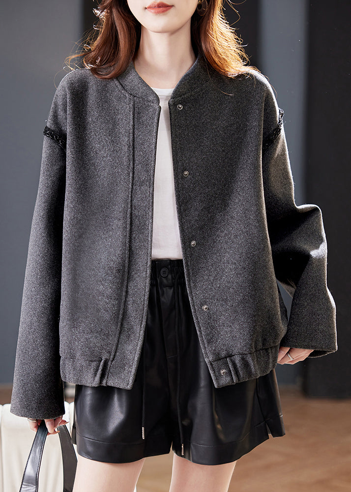 Effortlessly Elegant Coat with a Timeless Design