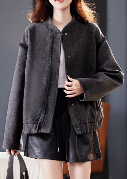 Effortlessly Elegant Coat with a Timeless Design