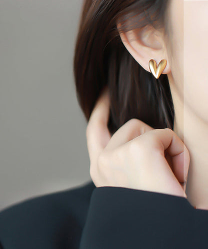 Elegant Gold Earring for Every Occasion