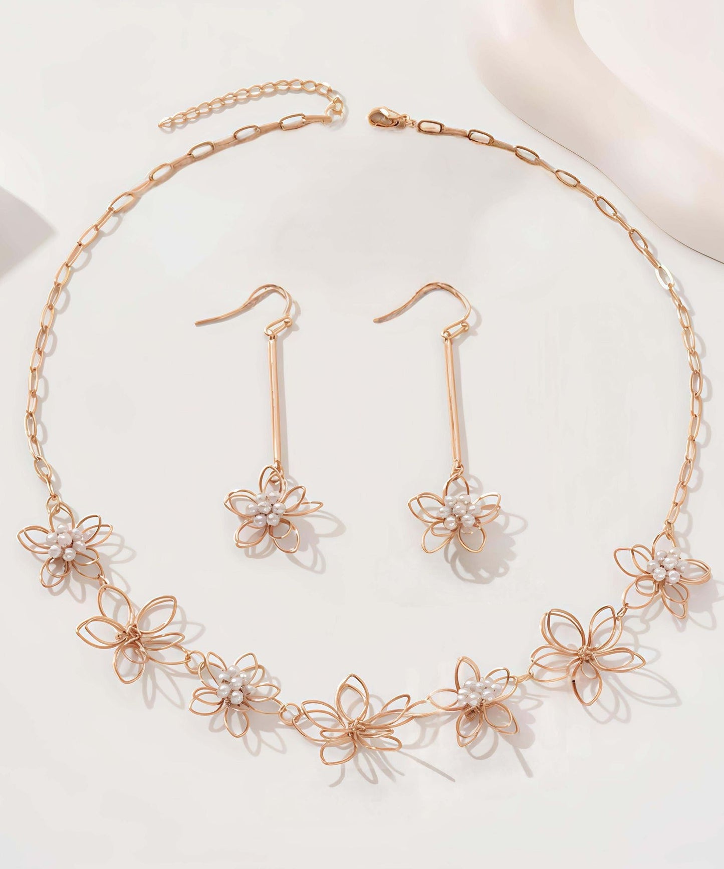 Classic Gold Set with Timeless Appeal