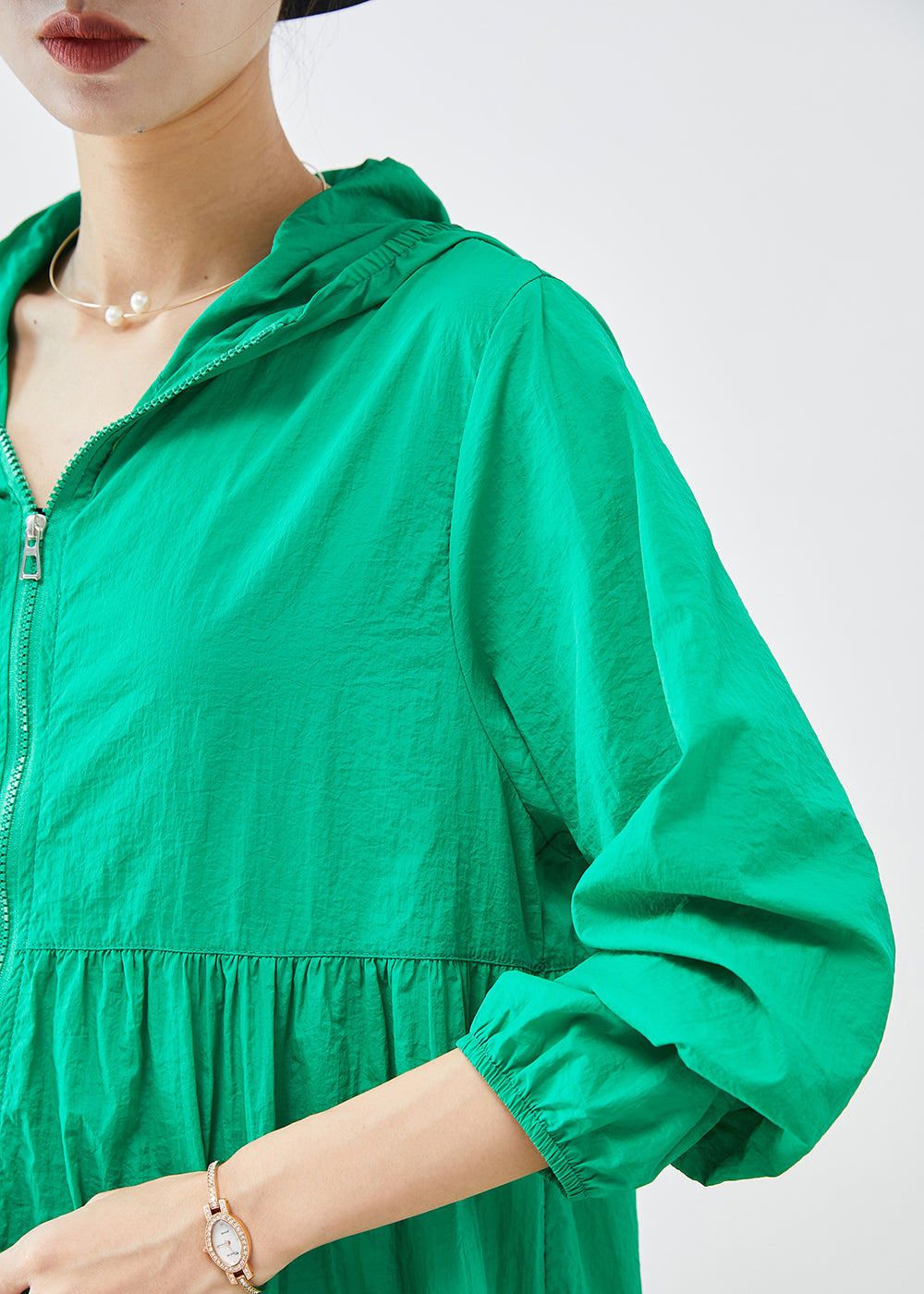 Effortlessly Elegant Coat with a Timeless Design