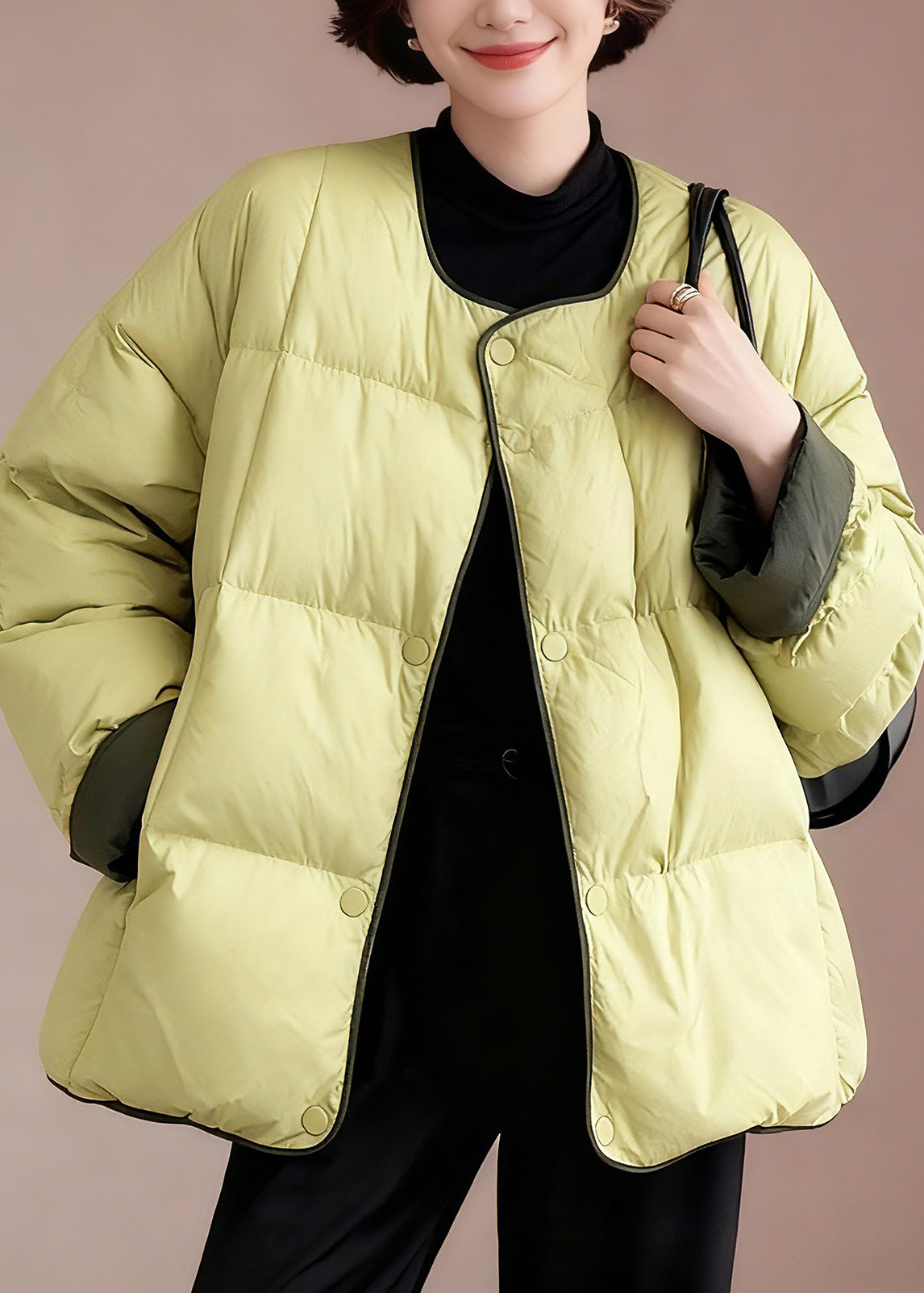 Effortlessly Elegant Jacket with a Timeless Design