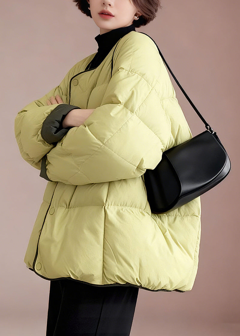 Effortlessly Elegant Jacket with a Timeless Design