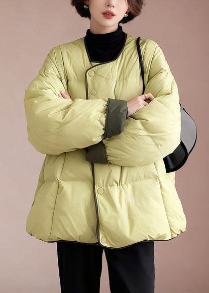 Effortlessly Elegant Jacket with a Timeless Design