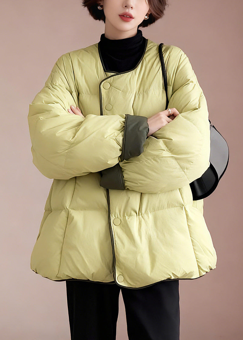 Effortlessly Elegant Jacket with a Timeless Design