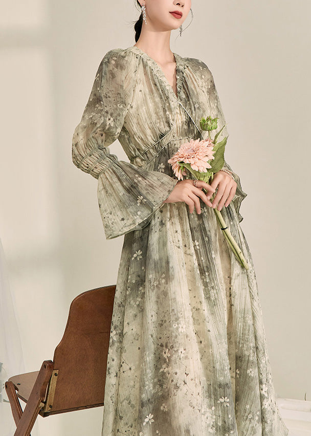 A Vintage Style Dress with Delicate Timeless Details