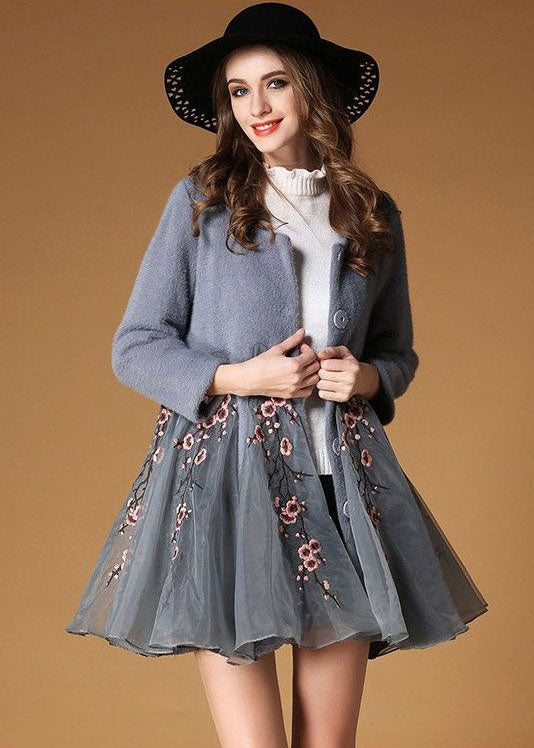 Classic Vintage Coat with a Flattering Fit