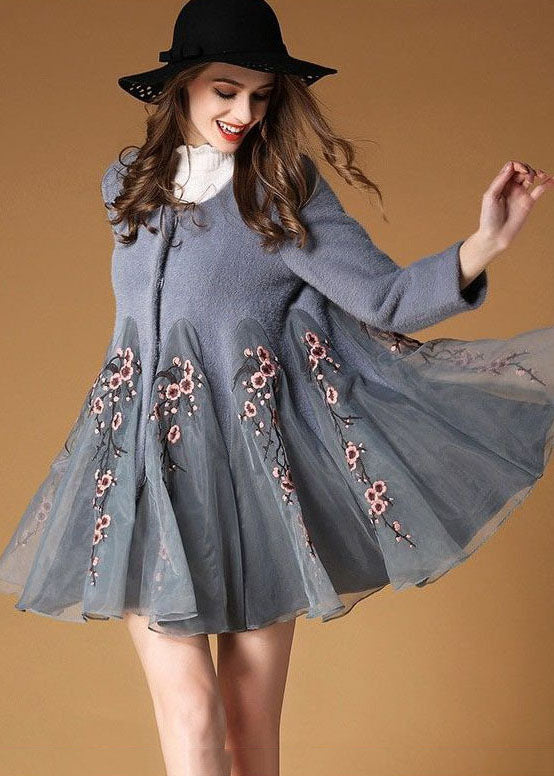Classic Vintage Coat with a Flattering Fit