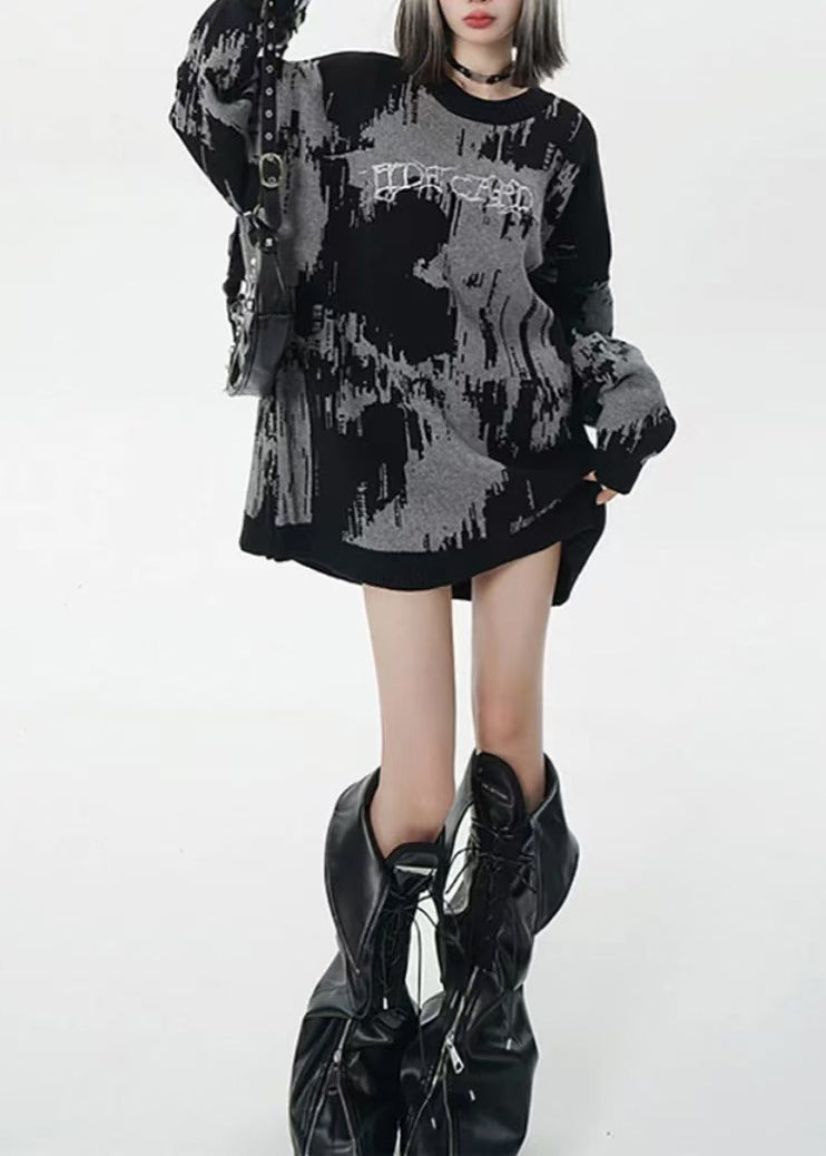 Gracefully Styled Sweater for Any Occasion