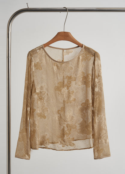 Sophisticated Shirt with a Clean Classic Look