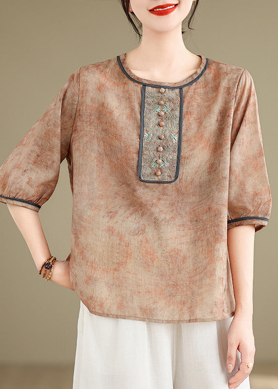 Classic Vintage Top with a Flattering Fit