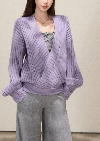 Well Tailored Sweater with a Graceful Silhouette