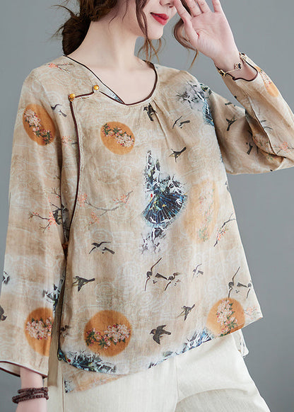 A Vintage Style Shirt with Delicate Timeless Details