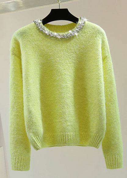 Classic Vintage Sweater with a Flattering Fit