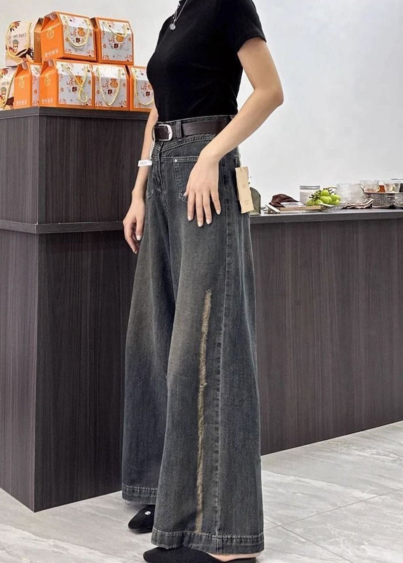 Well Tailored Pants with a Graceful Silhouette