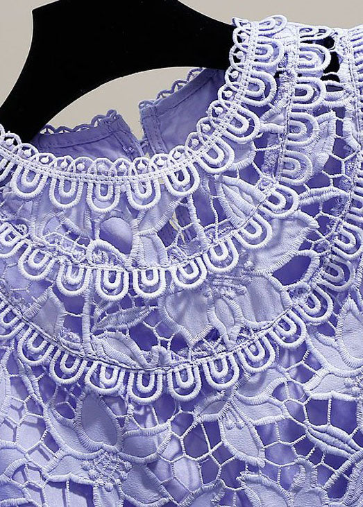 A Vintage Style Top with Delicate Timeless Details