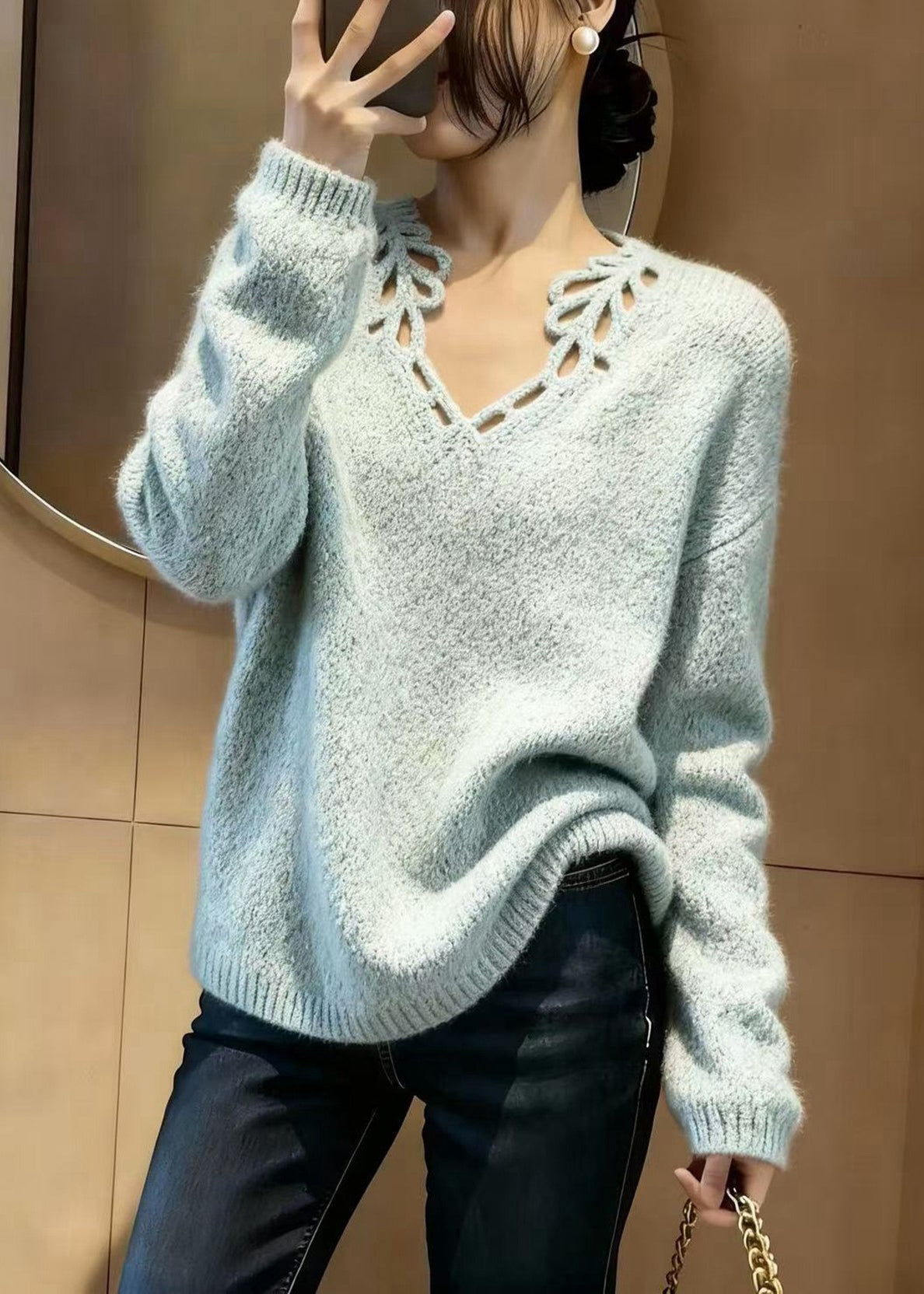 Beautifully Crafted Pullover in a Classic Style