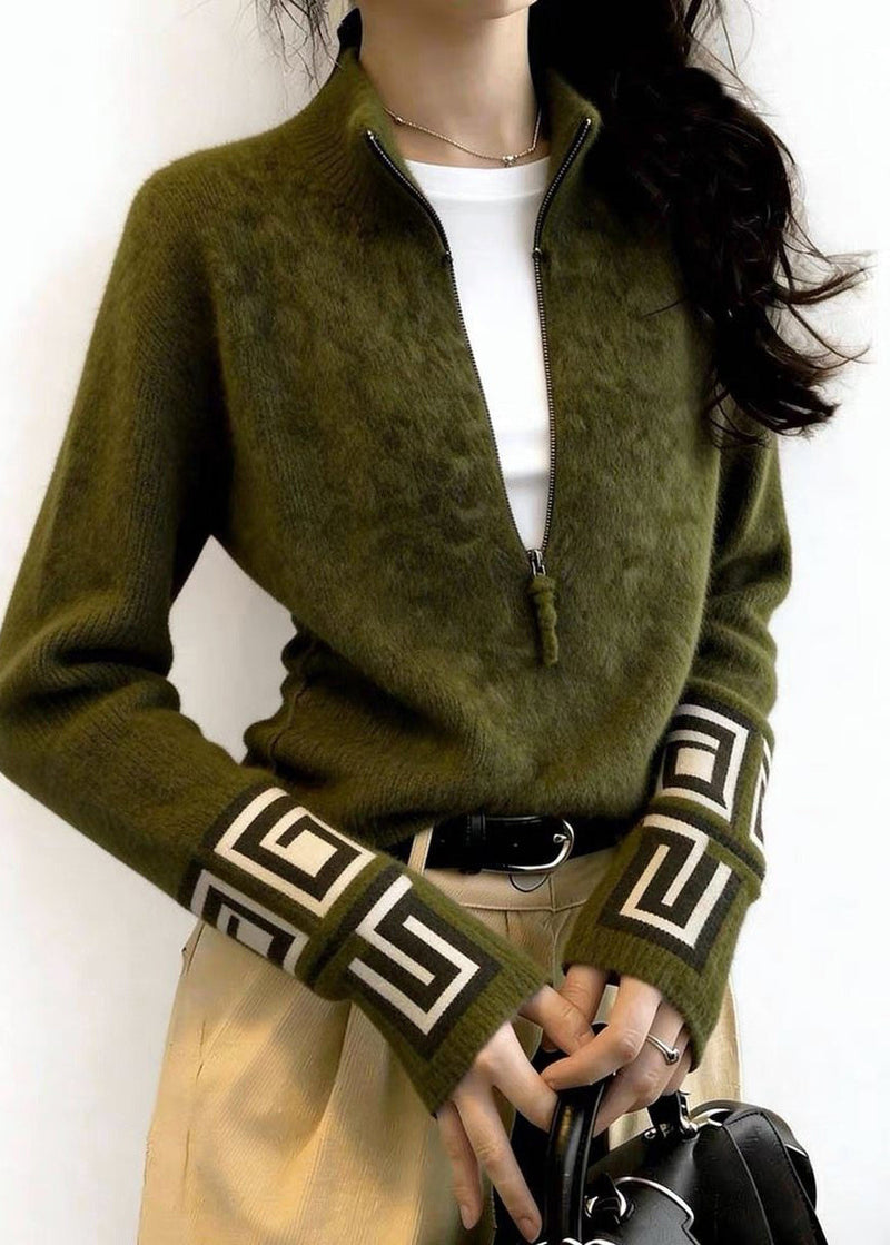 Polished Sweater with an Effortless Classic Look
