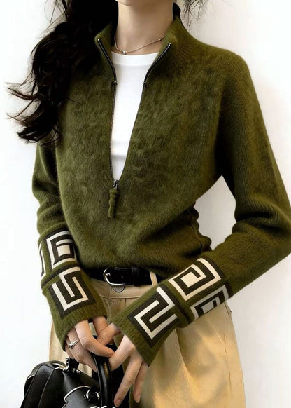 Polished Sweater with an Effortless Classic Look