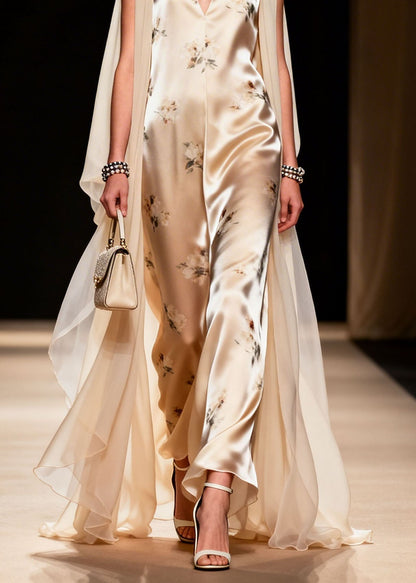 Effortlessly Elegant Garment with a Timeless Design