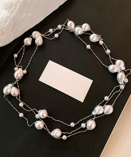 Classic Pearl Necklace with Timeless Appeal