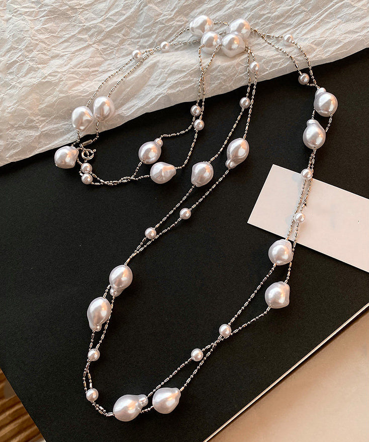 Classic Pearl Necklace with Timeless Appeal