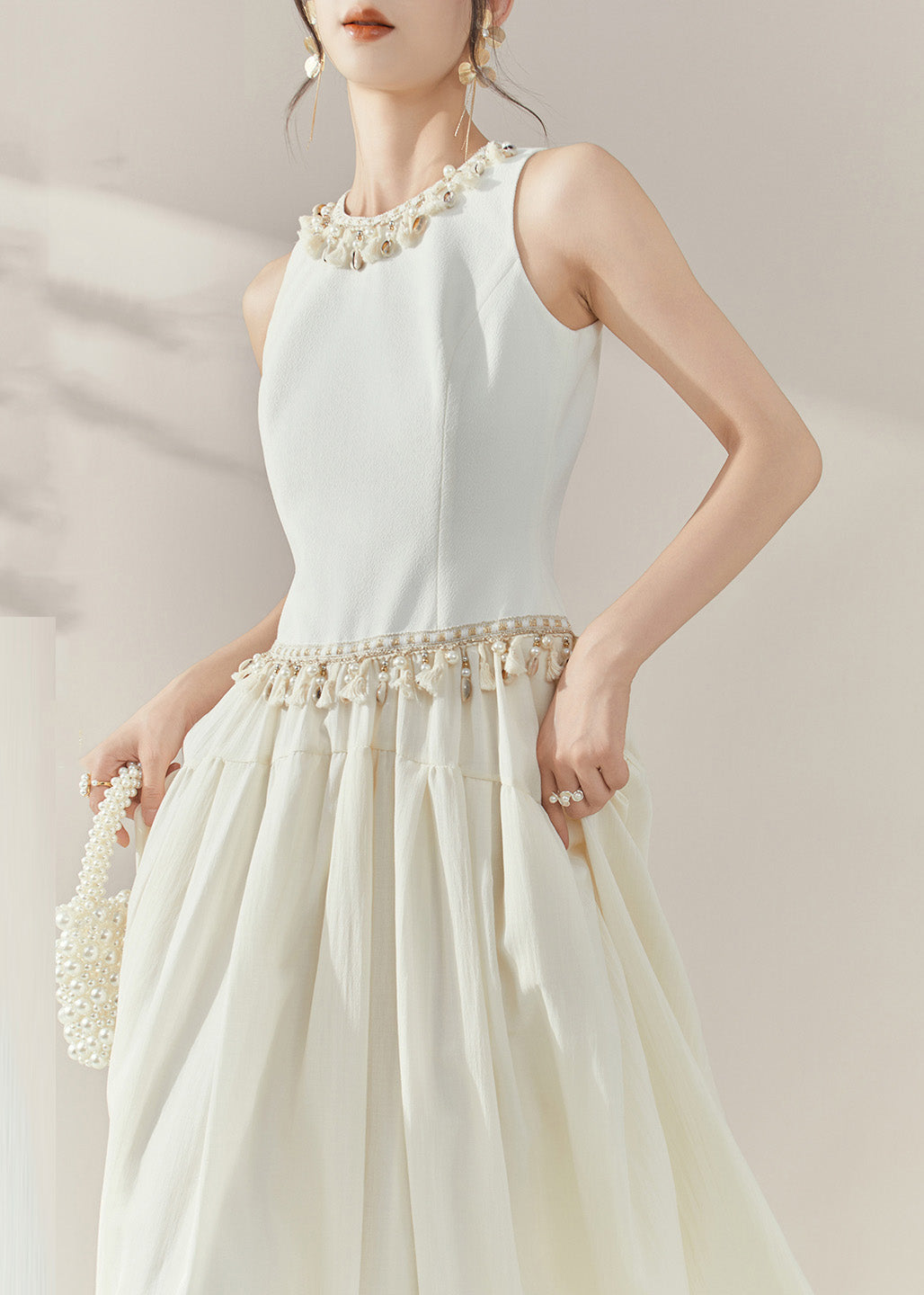 Gracefully Styled Dress for Any Occasion